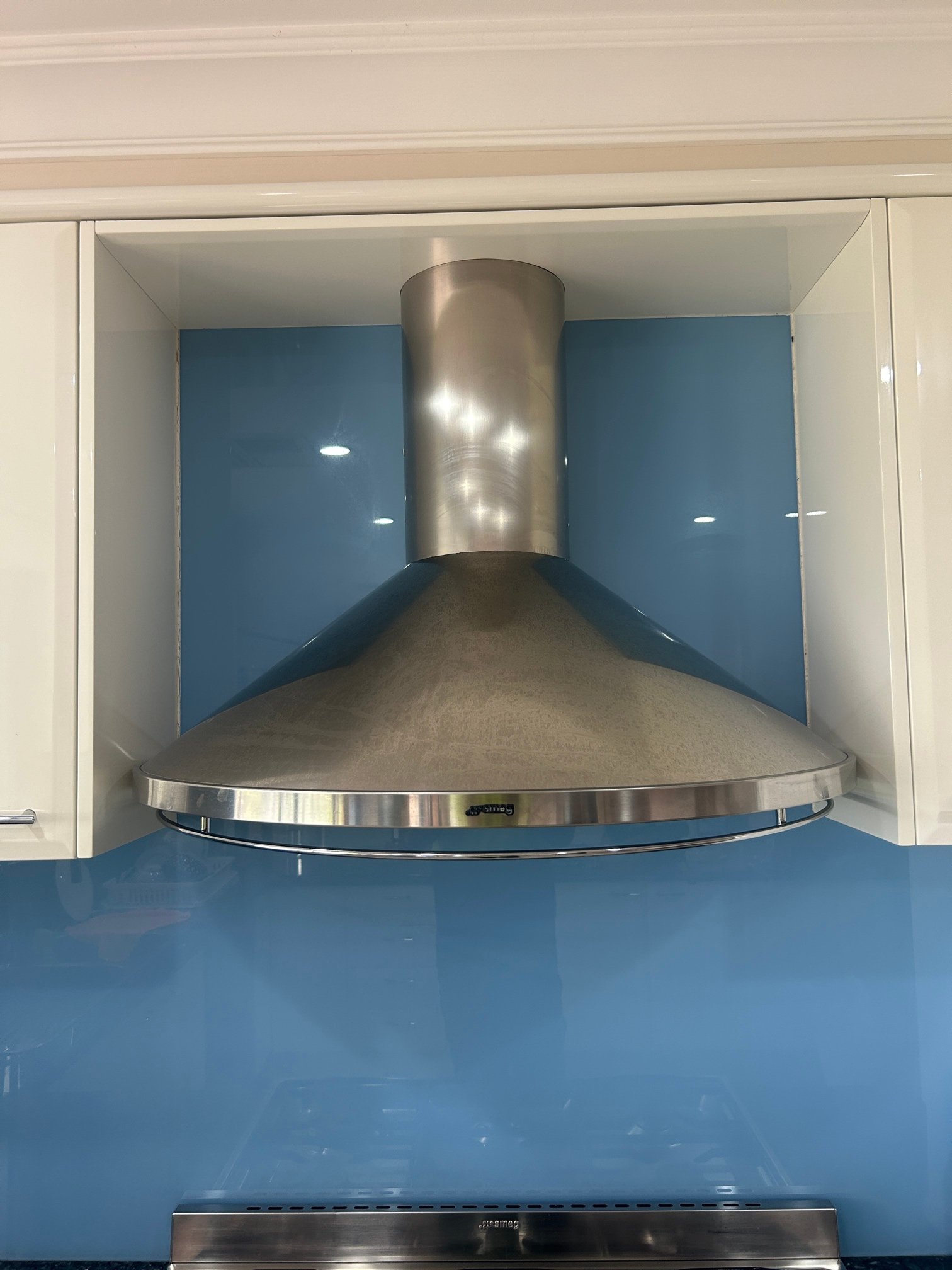 Image hover effect image