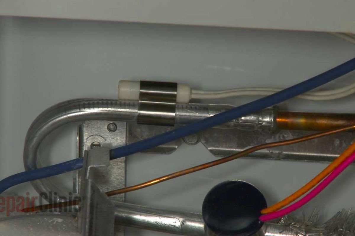 Freezer Not Cold? Your Complete Guide to Diagnosing a Faulty Thermistor