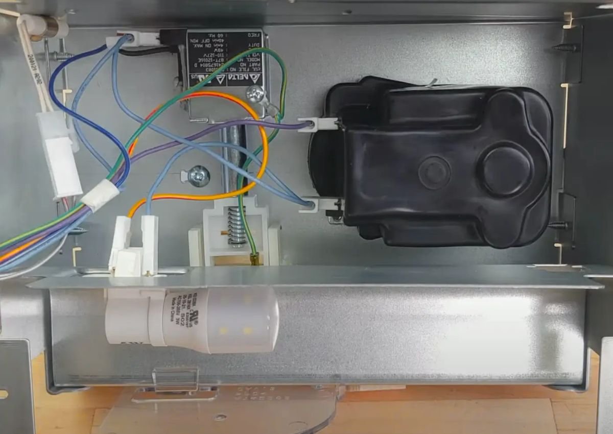 Ice Maker Auger Not Turning? 6 Causes & Step-by-Step Fixes